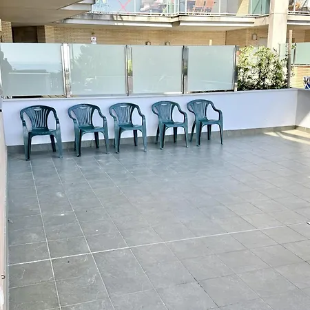 Apartbeach Panoramic Bj Frente Playa *